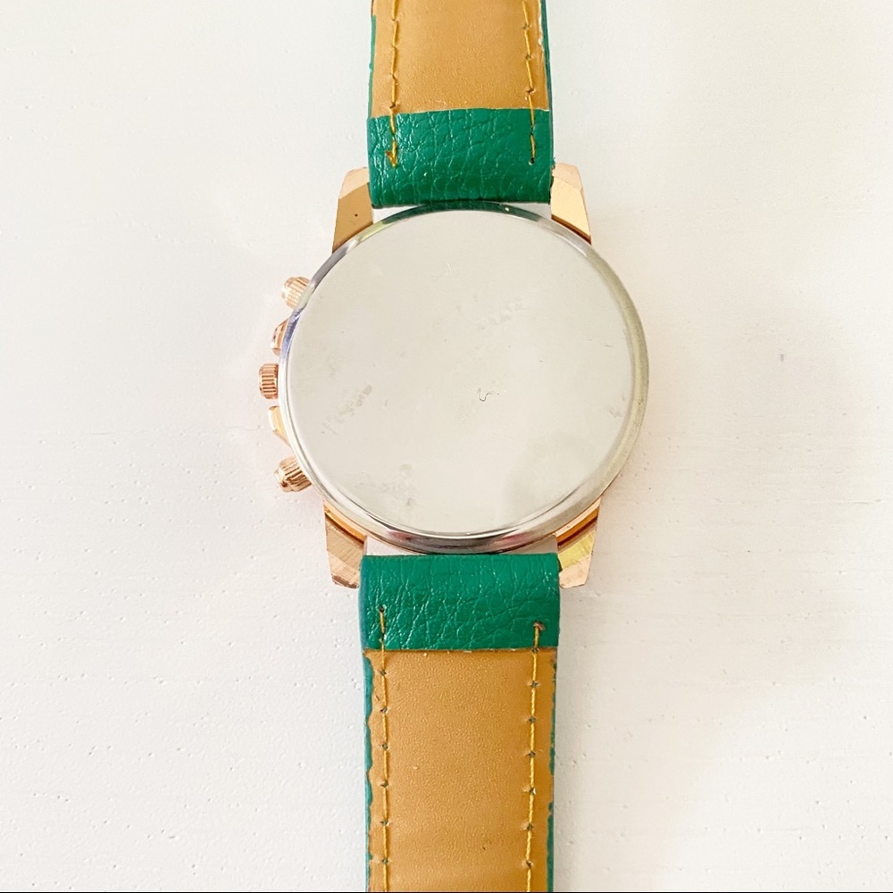 Geneva Platinum - Vibrant Green Watch with Faux Leather Strap - Picture 7 of 8